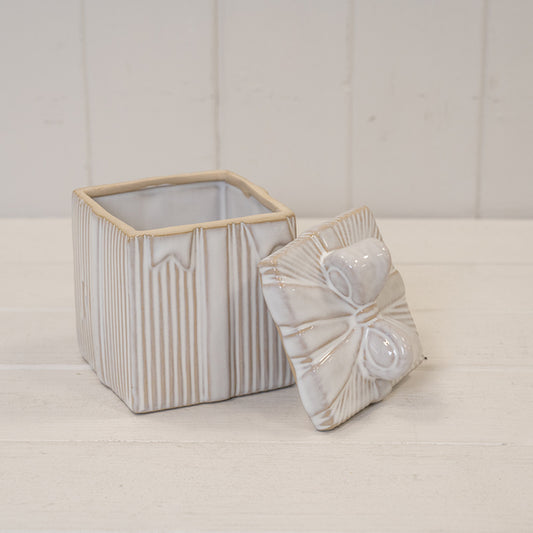 Natural Ceramic Gift Box with Lid 9.1cm x 9.1cm x 13cm