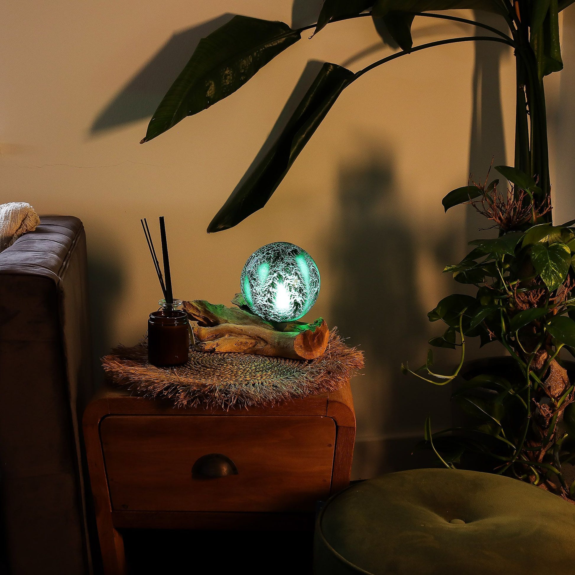 DriftGlow Lamp Emerald Crackle Shade