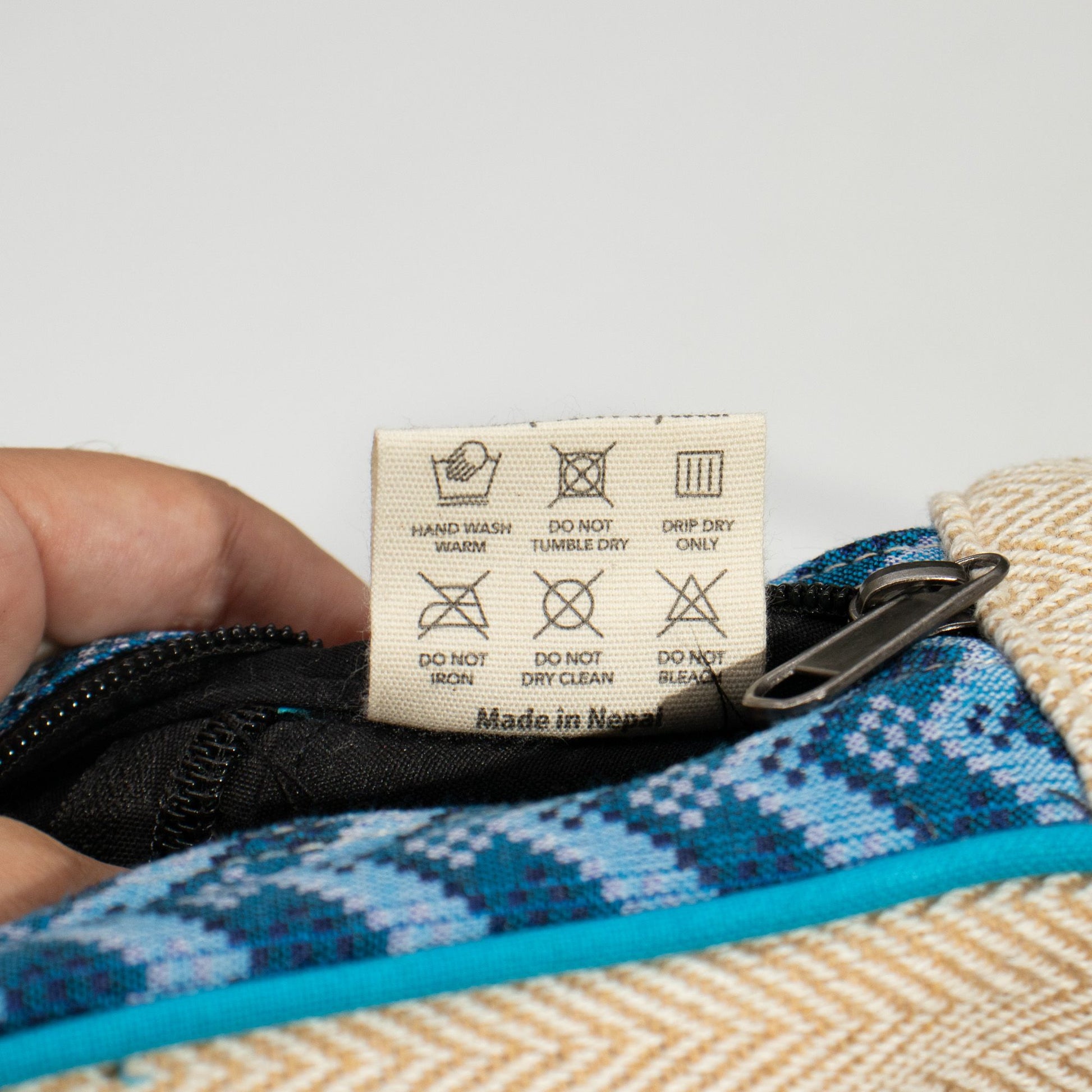 Medium Kathmandu Backpack – Dhaka Design