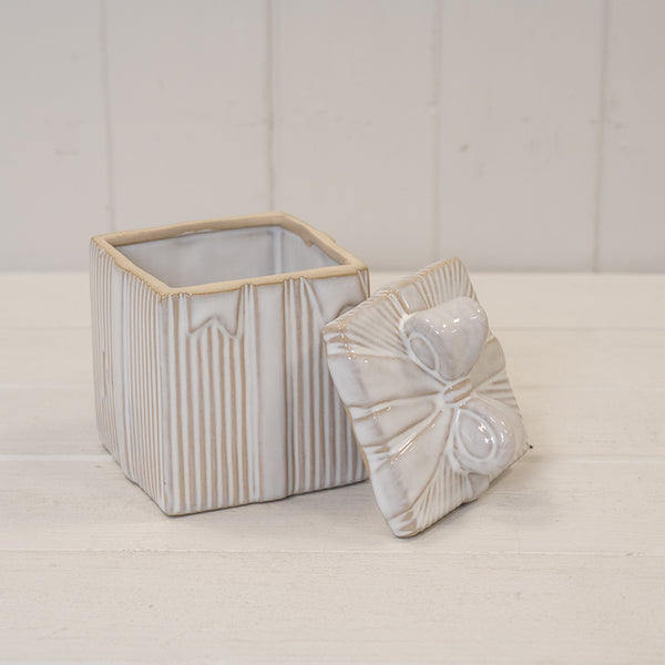 Natural Ceramic Gift Box with Lid 9.1cm x 9.1cm x 13cm