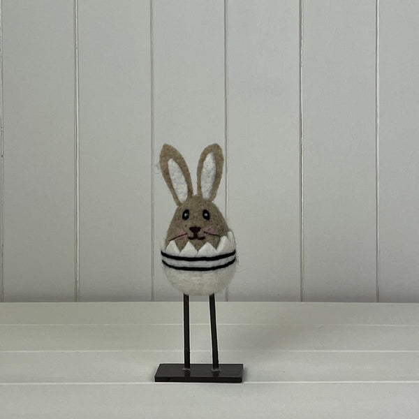 Rabbit In Egg Shell 8X7X22cm  Weight-20G