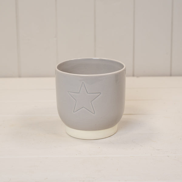 Round Warm Grey Debossed Star Pot