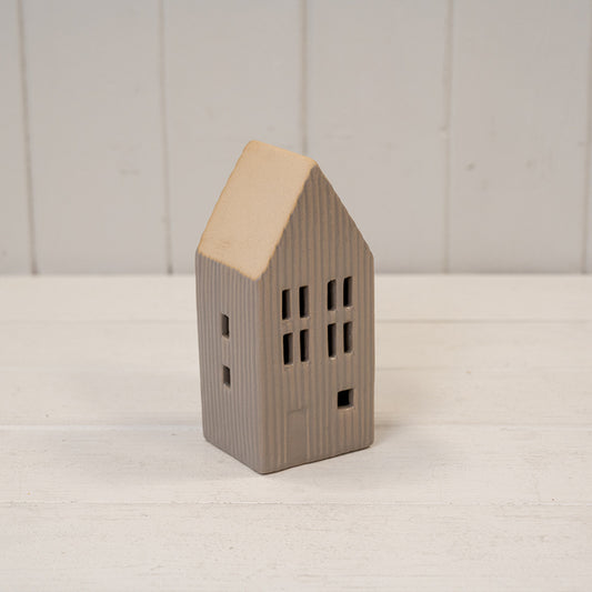 Small Grey Ribbed Ceramic Led House With Sand Roof