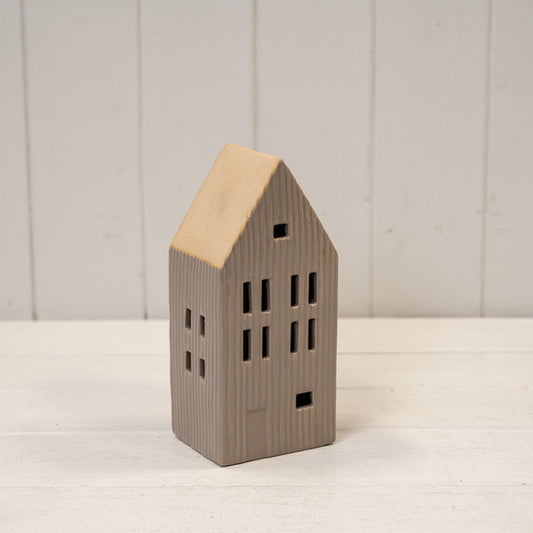 Medium Grey Ribbed Ceramic Led House With Sand Roof