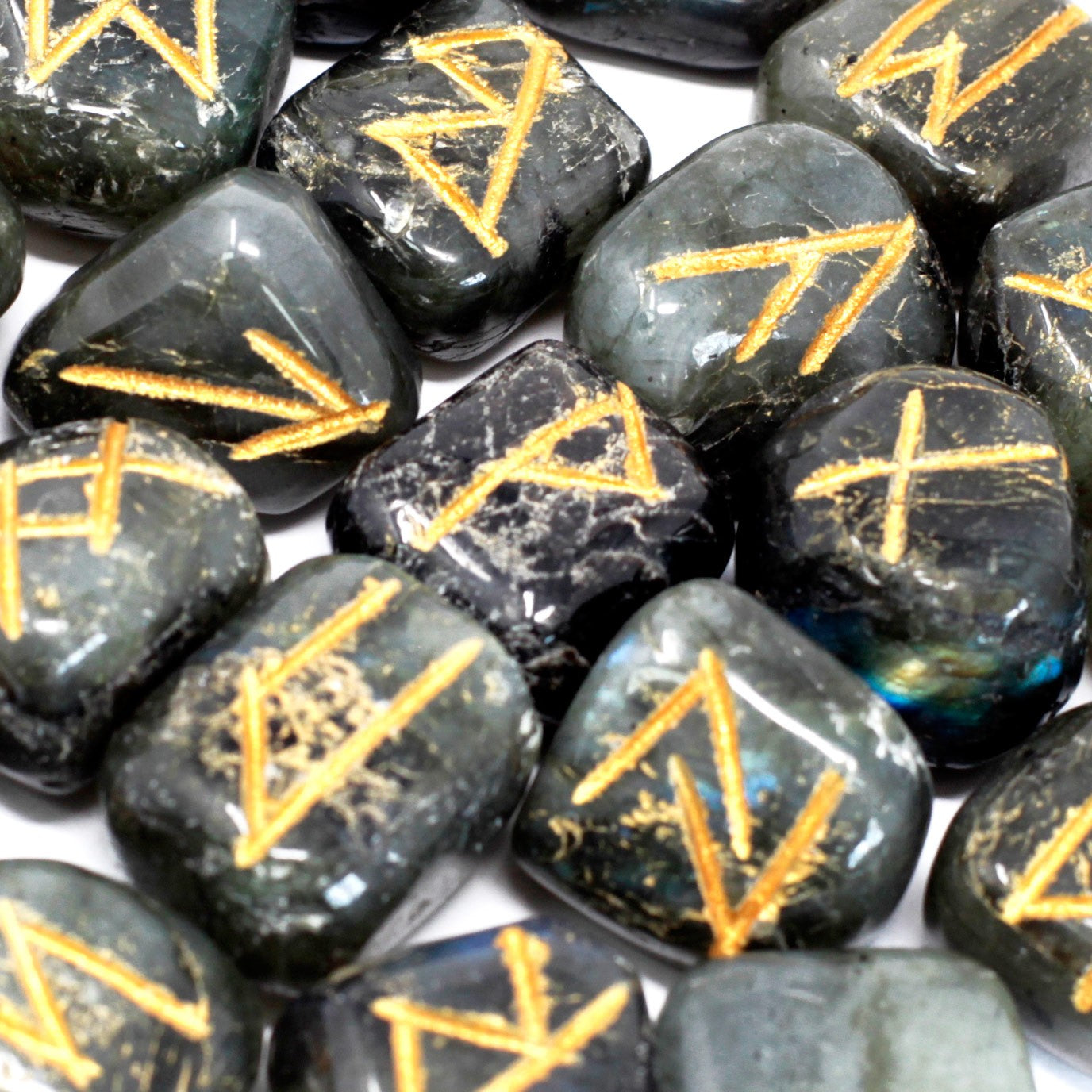 Runes Stone Set in Pouch Labradorite